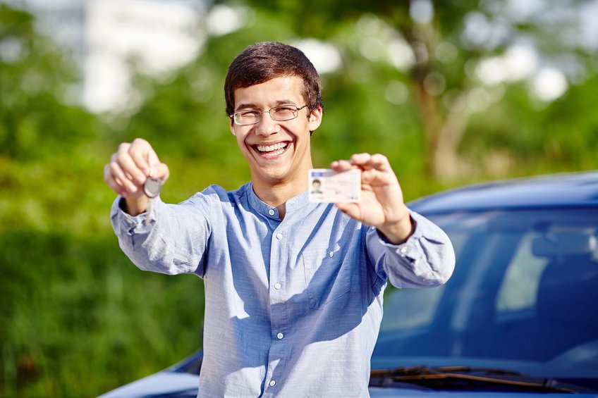 100% legal and registered UK driving licence fast.